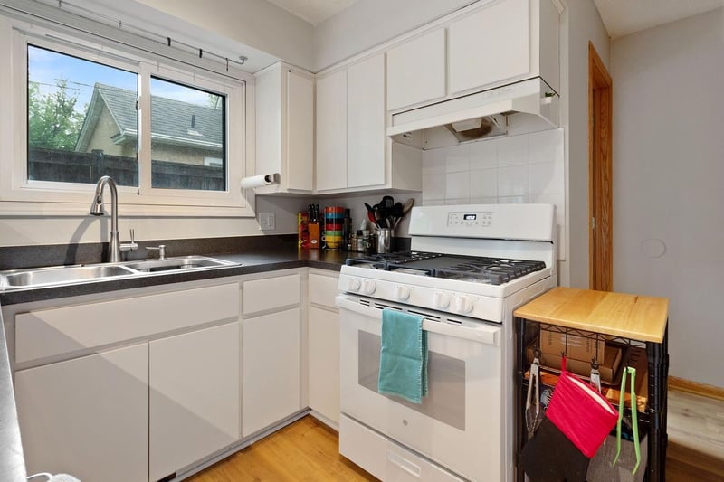 3805 E 45th St, Minneapolis, MN 55406
