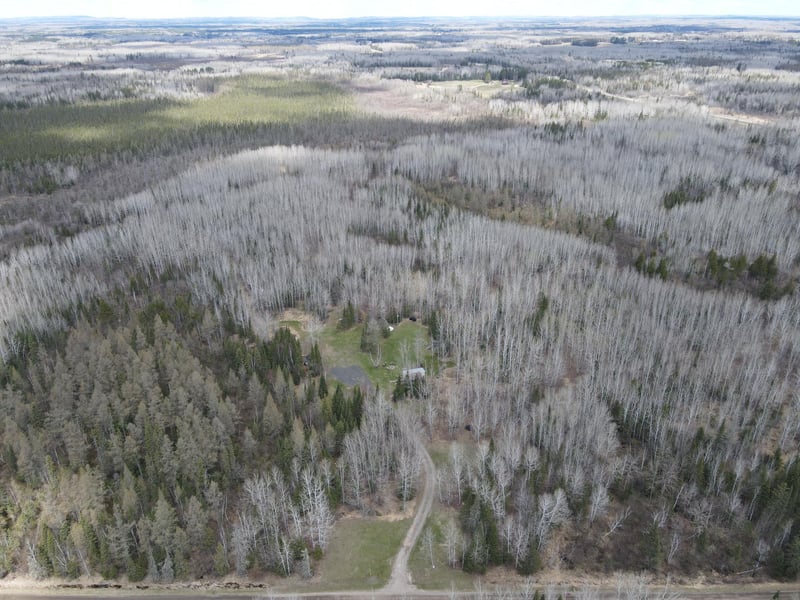 5303 Markham Rd, Makinen, MN 55763