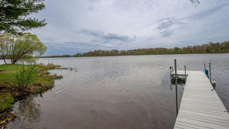 W5362 Yellowsands Dr, Spooner, WI 54801