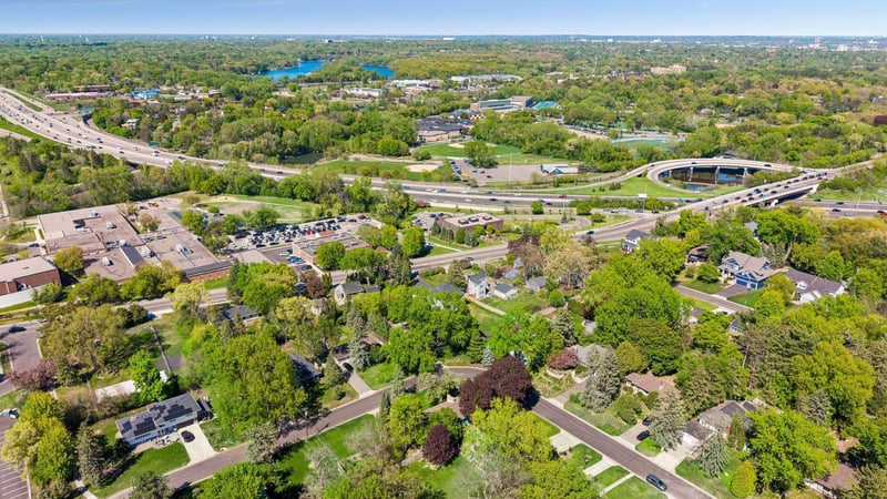 5319 Glenwood Ave, Golden Valley, MN 55422