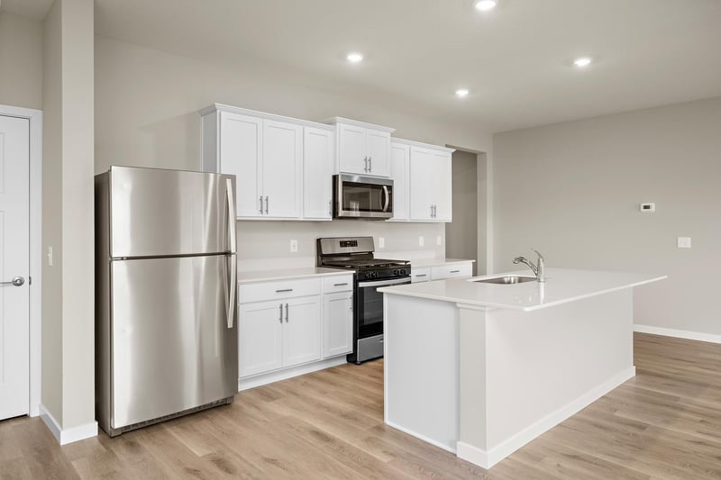 300 Florence Ave S, Annandale, MN 55302