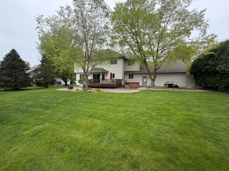1511 3rd St NE, Willmar, MN 56201