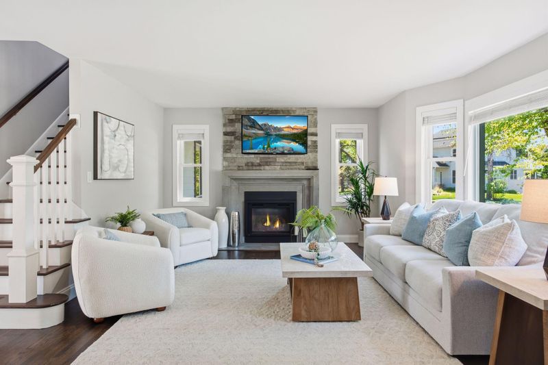 4850 W 64th St, Edina, MN 55435