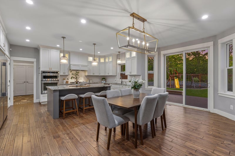 13222 Dahlgren Rd, Minnetonka, MN 55305