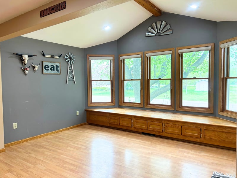 451 2nd St N, Wood Lake, MN 56297