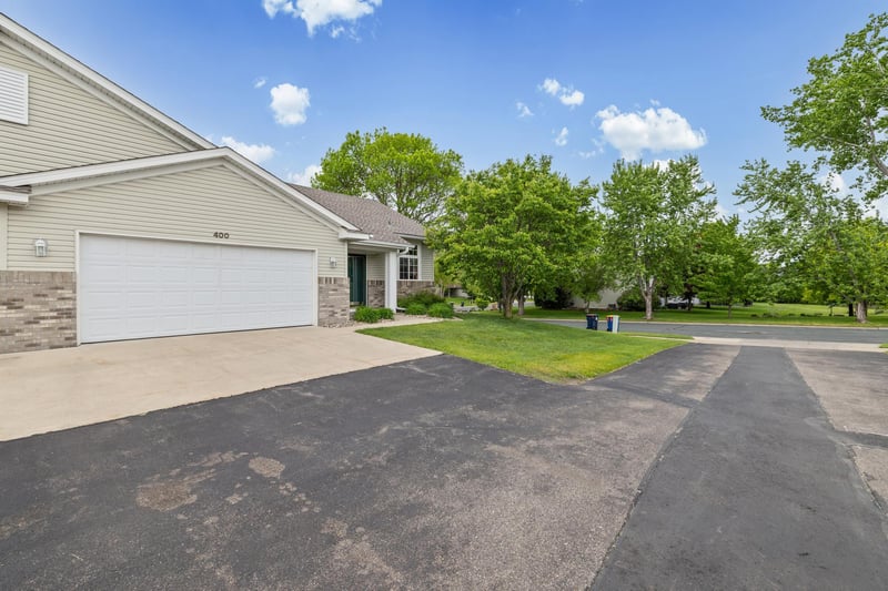 400 Schuller Ct, Dundas, MN 55019