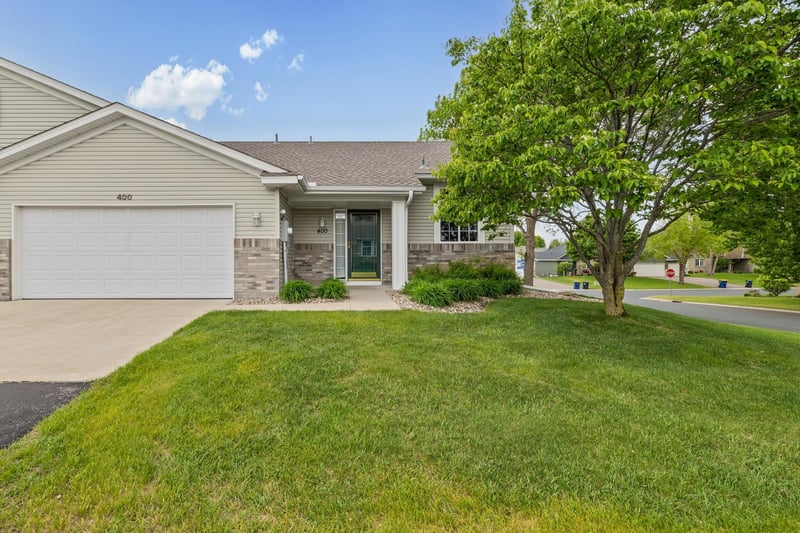 400 Schuller Ct, Dundas, MN 55019