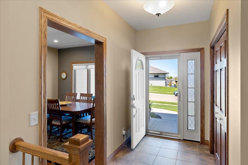 5236 Southern Ridge Ln SW, Rochester, MN 55902