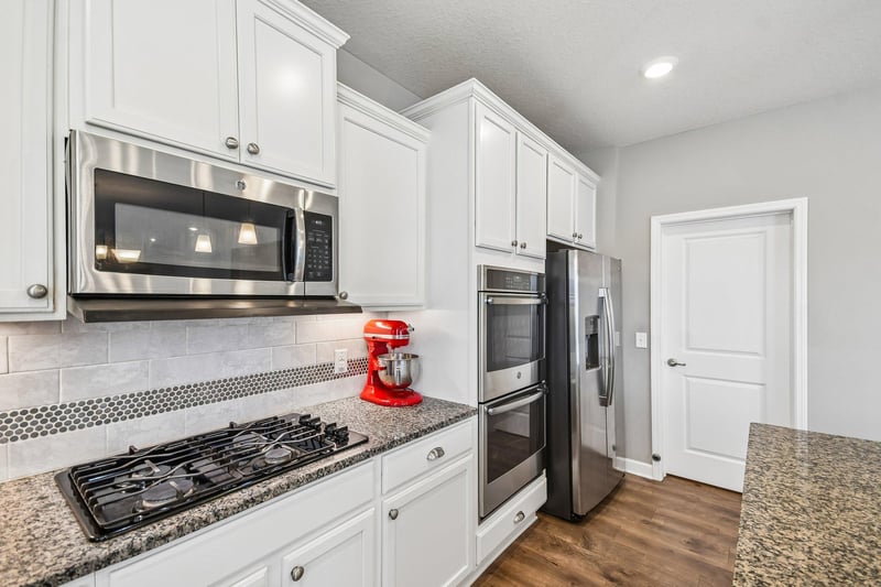 9277 67th St S, Cottage Grove, MN 55016