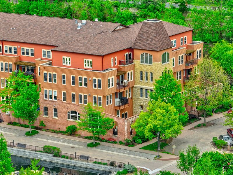 640 Main St N #35, Stillwater, MN 55082