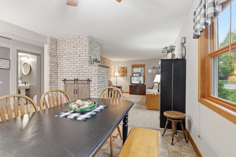 215 Terrace Dr SW, Willmar, MN 56201