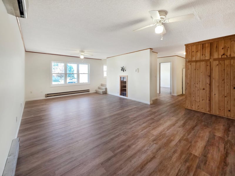 310 Wagonner Ave E, Hackensack, MN 56452