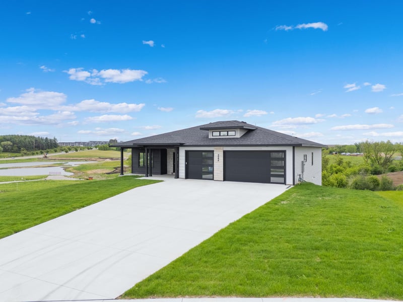 4904 Noble Dr NW, Rochester, MN 55901