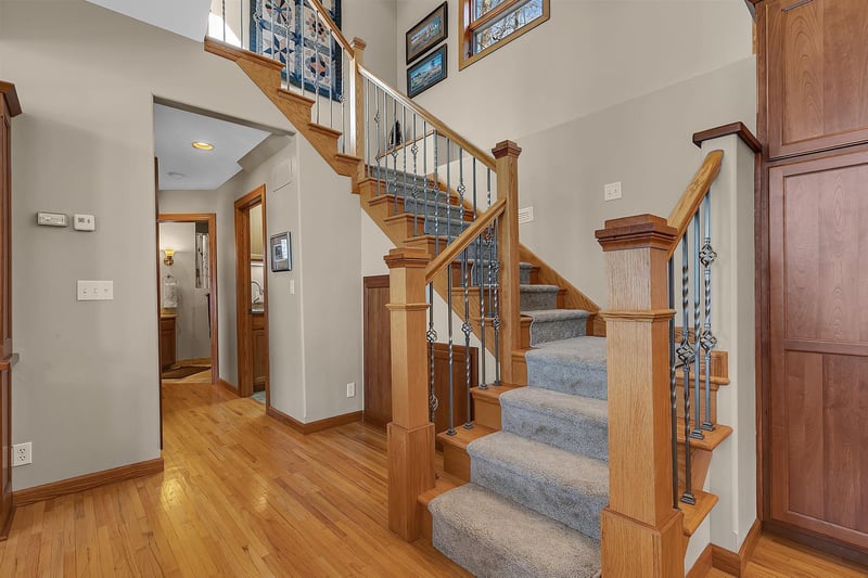 18155 Dove Hill Rd, Eden Valley, MN 55329