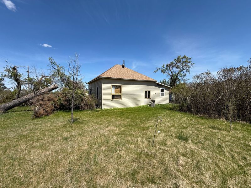 1814 5th St NE, Bemidji, MN 56601