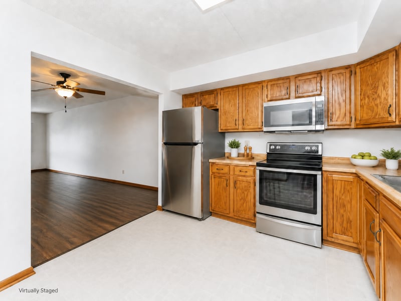 121 14th St NE #204, Rochester, MN 55906
