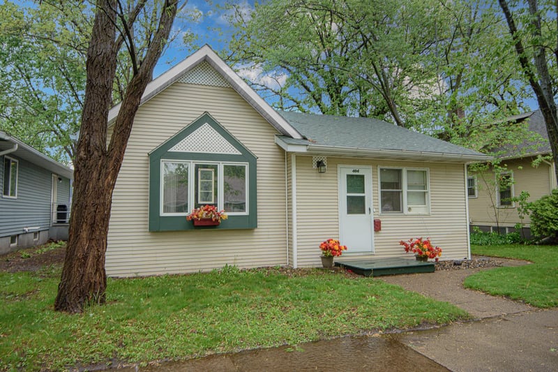 404 4th Ave NE, Saint Cloud, MN 56304