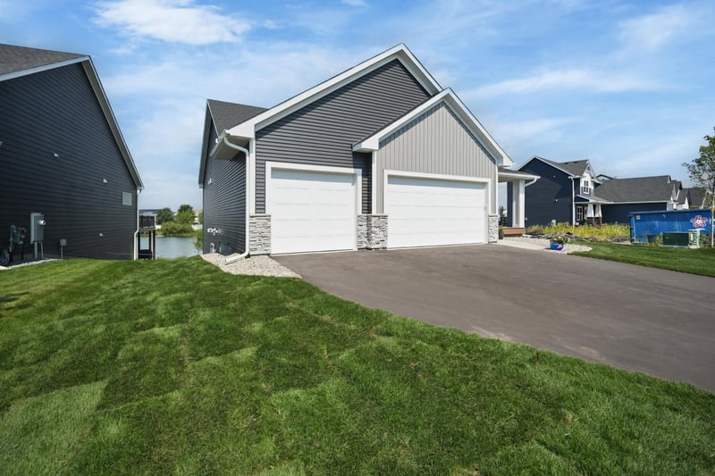 1643 Spruce St, Farmington, MN 55024