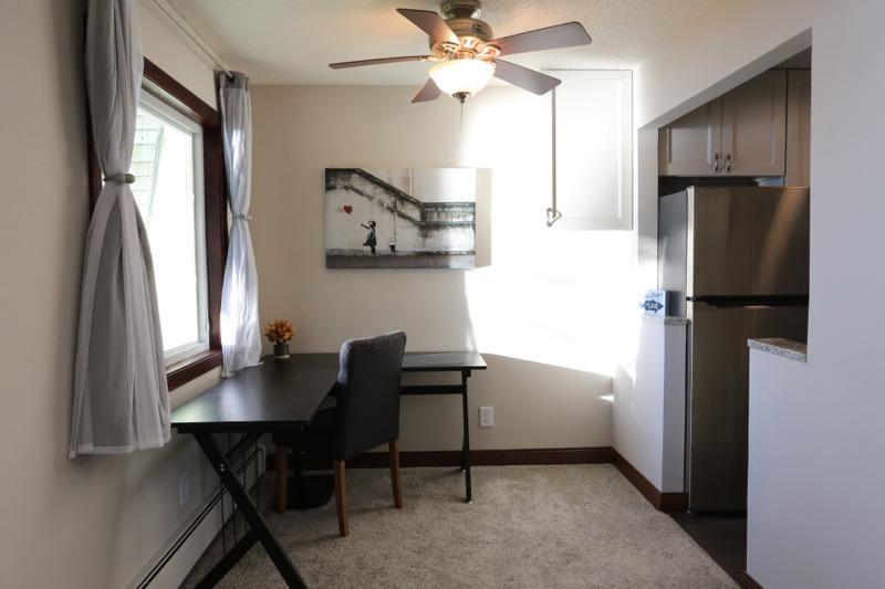 4363 Wilshire Blvd #302, Mound, MN 55364