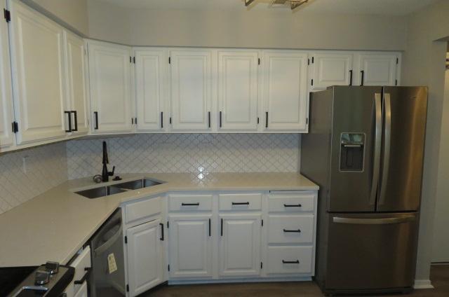 3801 W 98th St #402, Bloomington, MN 55431