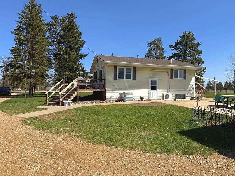 16515 300th St, Sebeka, MN 56477
