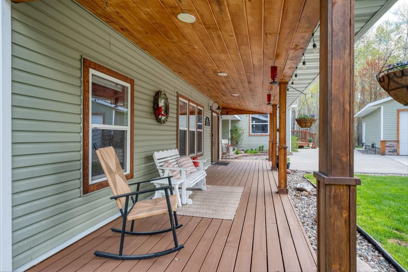35800 N Bass Lake Rd, Grand Rapids, MN 55744