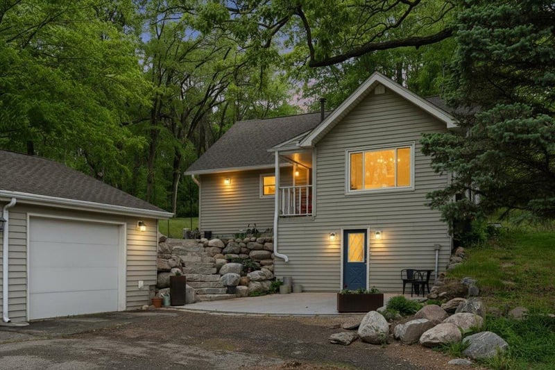 425 County Road 19, Minnetrista, MN 55364