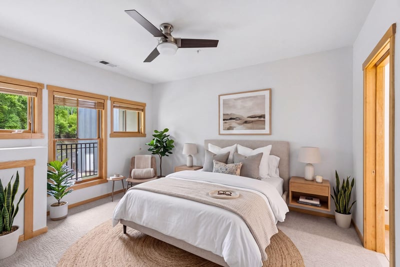 350 Main St N #252, Stillwater, MN 55082