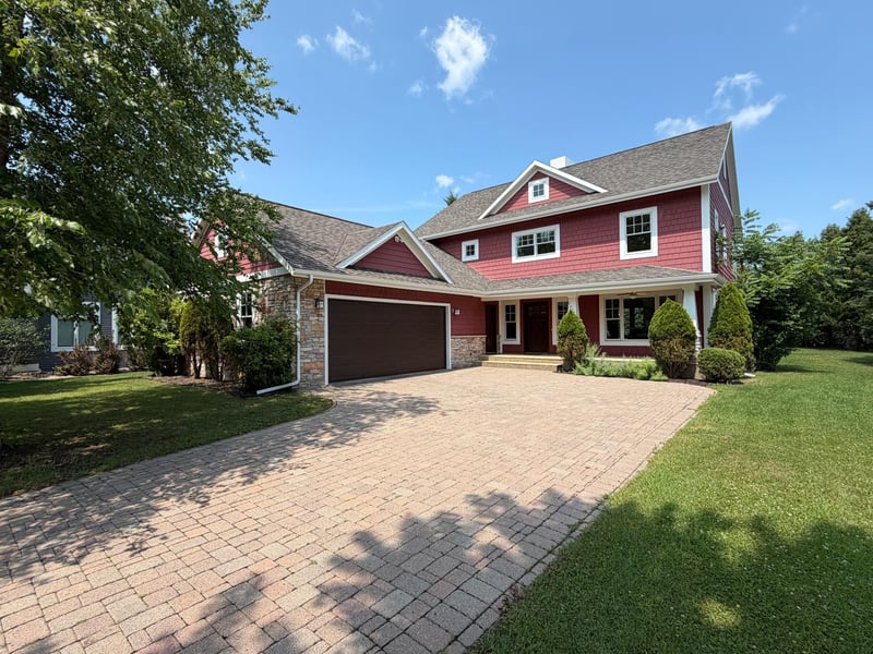 1016 Fox Knoll Dr SW, Rochester, MN 55902