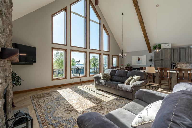 1120 Park Rd, Madison Lake, MN 56063
