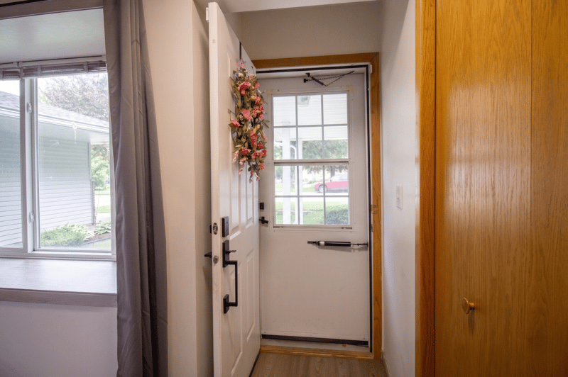 302 Grove St, Lyle, MN 55953