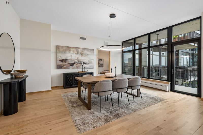 1120 S 2nd St #1107, Minneapolis, MN 55415