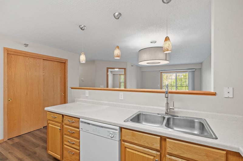 15570 Linnet St NW #2-109, Andover, MN 55304