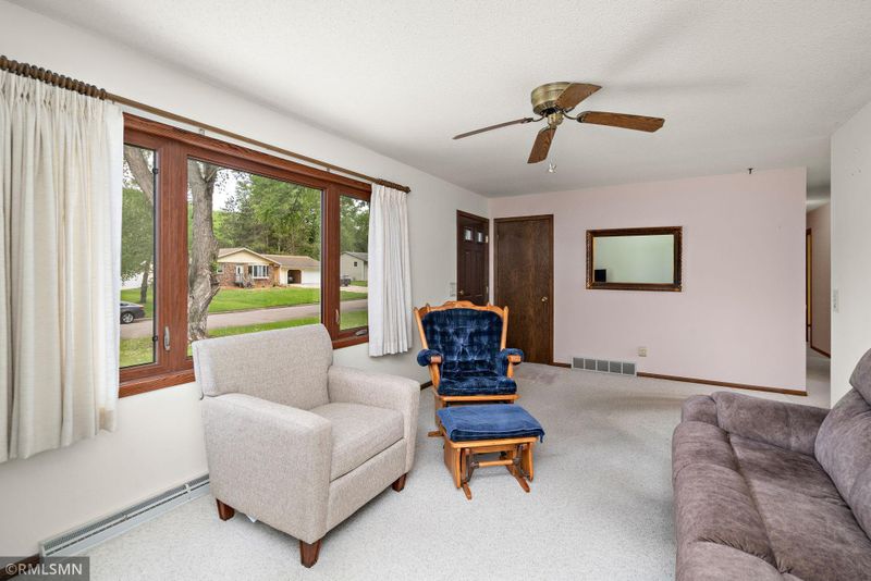 1079 Birch Ave, Red Wing, MN 55066