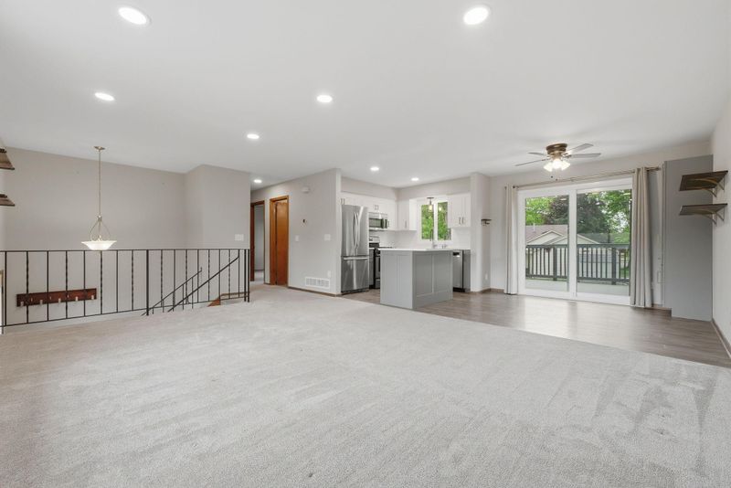 6420 Tomahawk Trl, Circle Pines, MN 55014