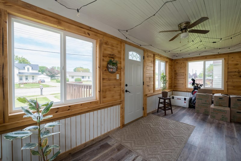 551 W Main St, Mondovi, WI 54755