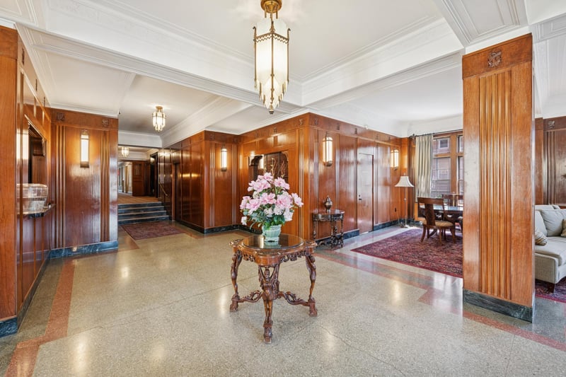 2615 Park Ave #309, Minneapolis, MN 55407