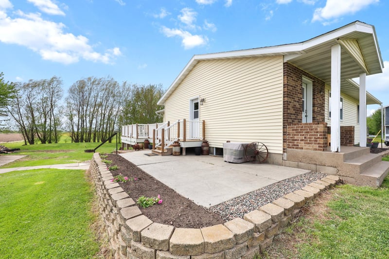 14395 105th Ave NE, Foley, MN 56329