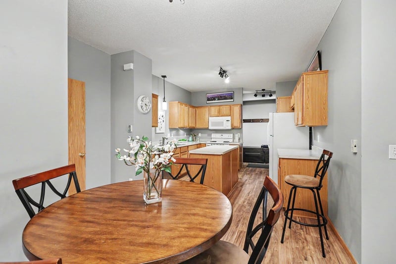 20603 Keystone Ave, Lakeville, MN 55044