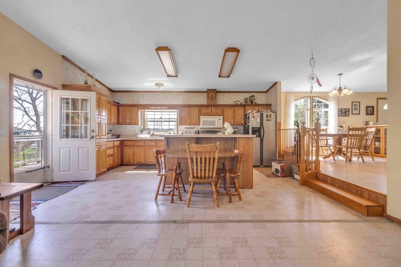 7210 79th Ave SW, Staples, MN 56479