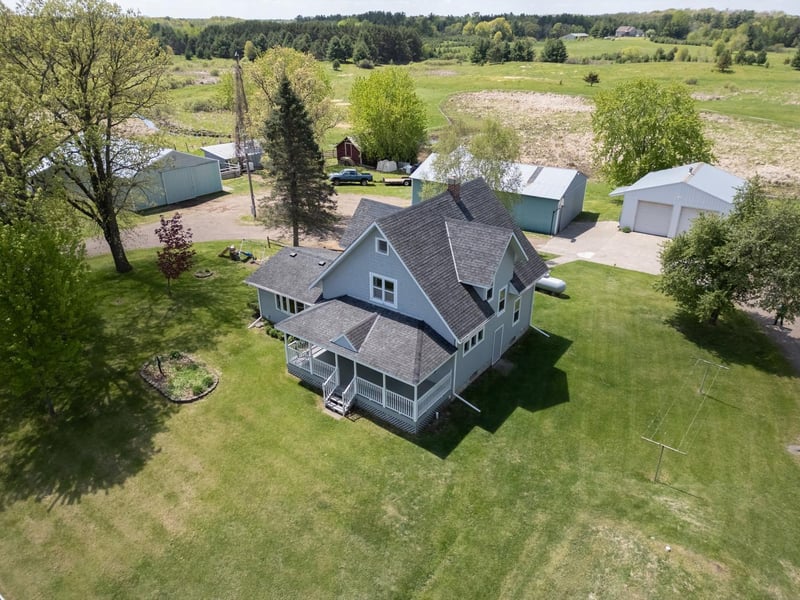 38500 Holly St NW, Stanchfield, MN 55080
