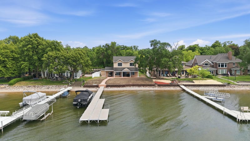 12054 Indian Beach Rd, Spicer, MN 56288