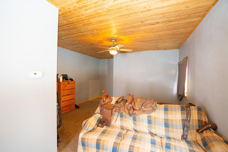 43950 200th Ave, Mcgregor, MN 55760