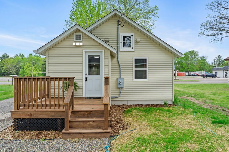 935 Hammond, Rice Lake, WI 54868