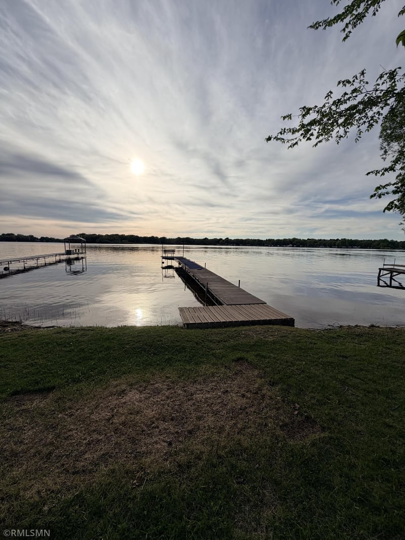 342 Cedar Rd, East Bethel, MN 55092