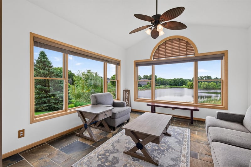 1928 140th Ln NE, Ham Lake, MN 55304