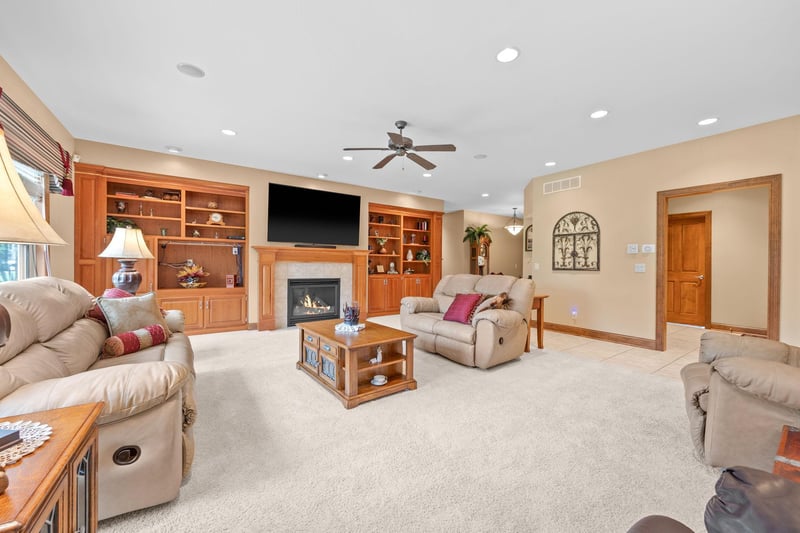 1278 Birdie Cir NW, Hutchinson, MN 55350