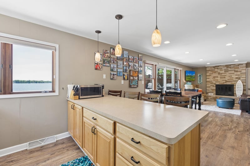 13223 80th St NW, Annandale, MN 55302