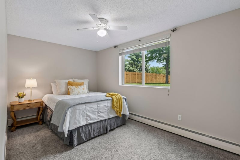 9141 Highway 55 #106, Golden Valley, MN 55427
