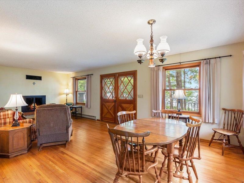 4437 Herg Trl NW, Hackensack, MN 56452